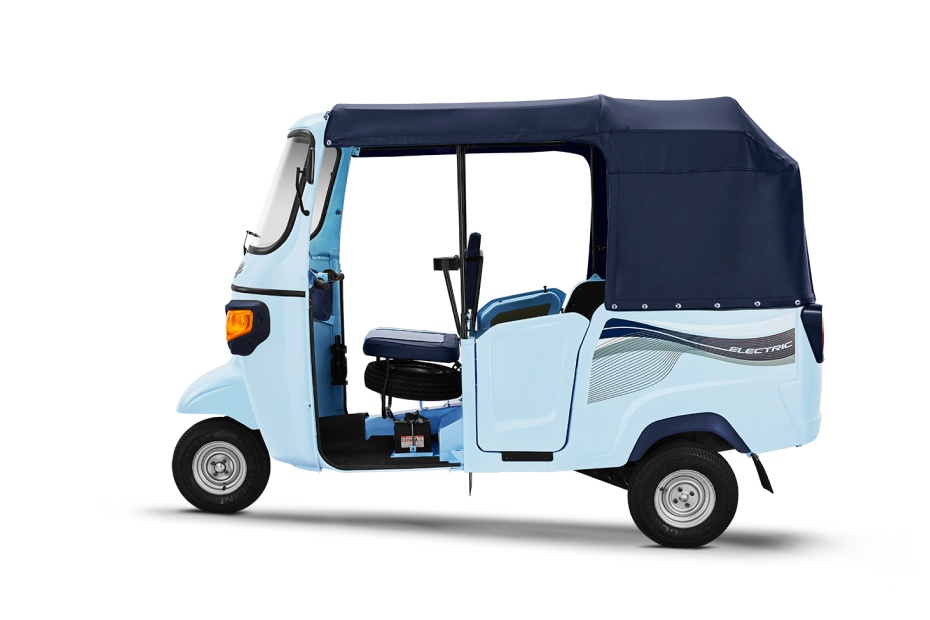 Piaggio - APE E-City Swappable - Side View